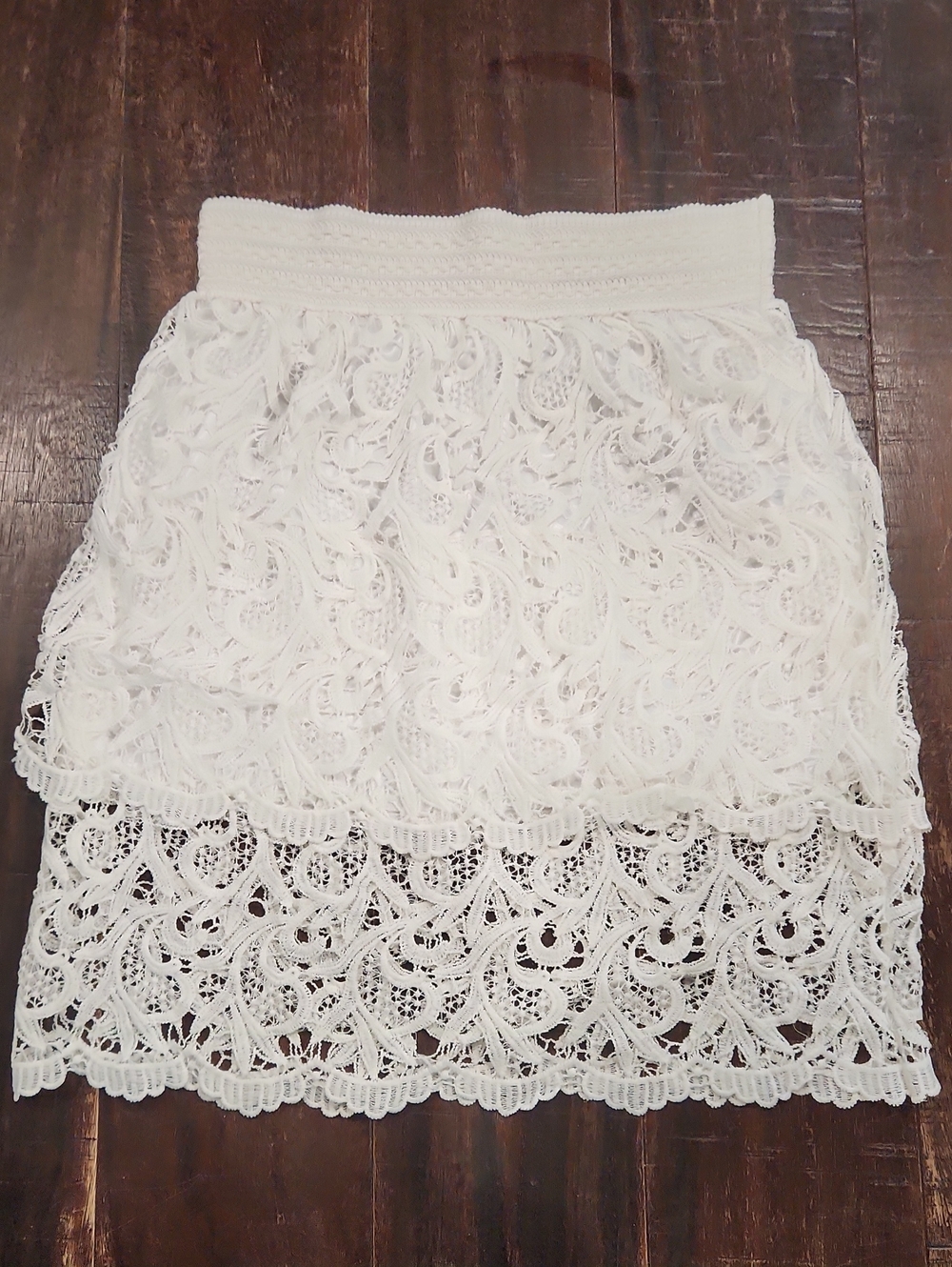 White Lace Mini Skirt with Scalloped Hem